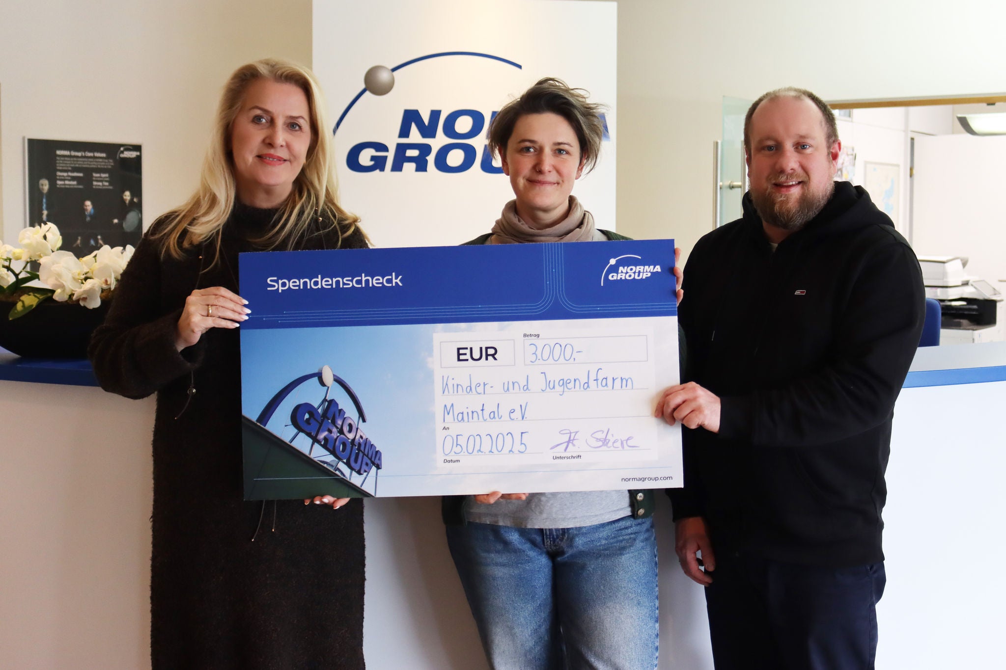 Donation to Kinder- und Jugendfarm Maintal e.V. in February 2025